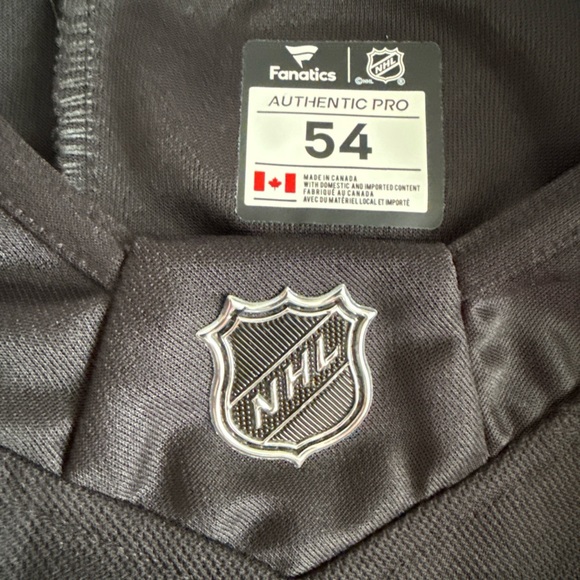 Fanatics Black and Gold Hockey Jersey - Picture 4 of 8
